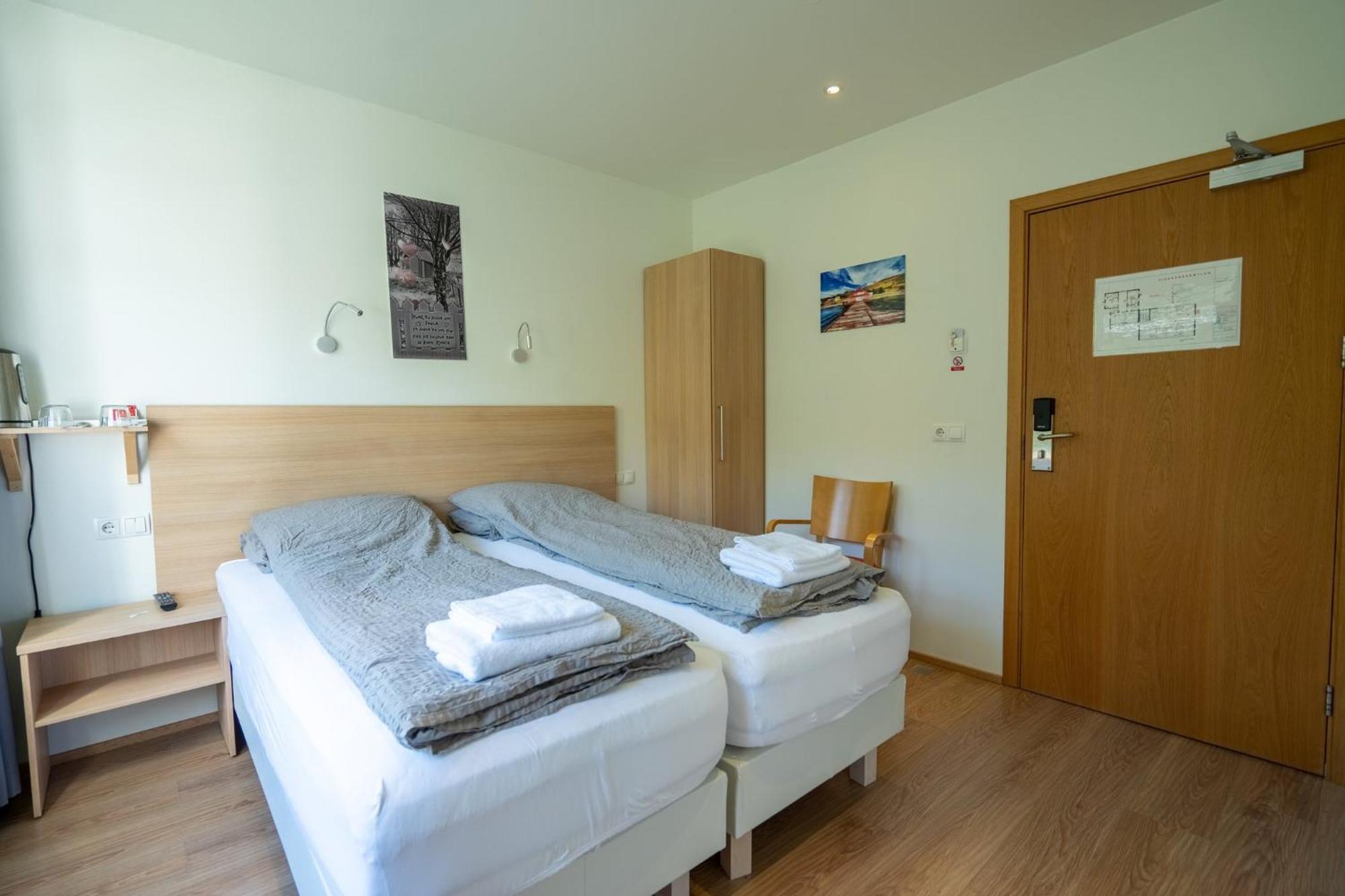 Hotel Eskifjoerthur Ngoại thất bức ảnh