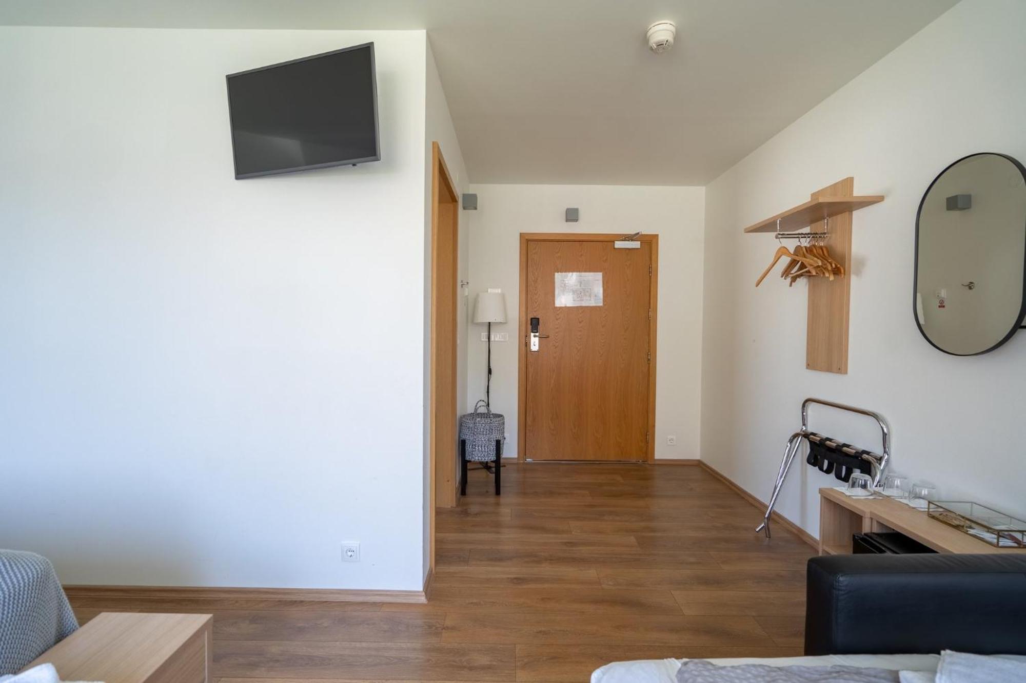 Hotel Eskifjoerthur Ngoại thất bức ảnh
