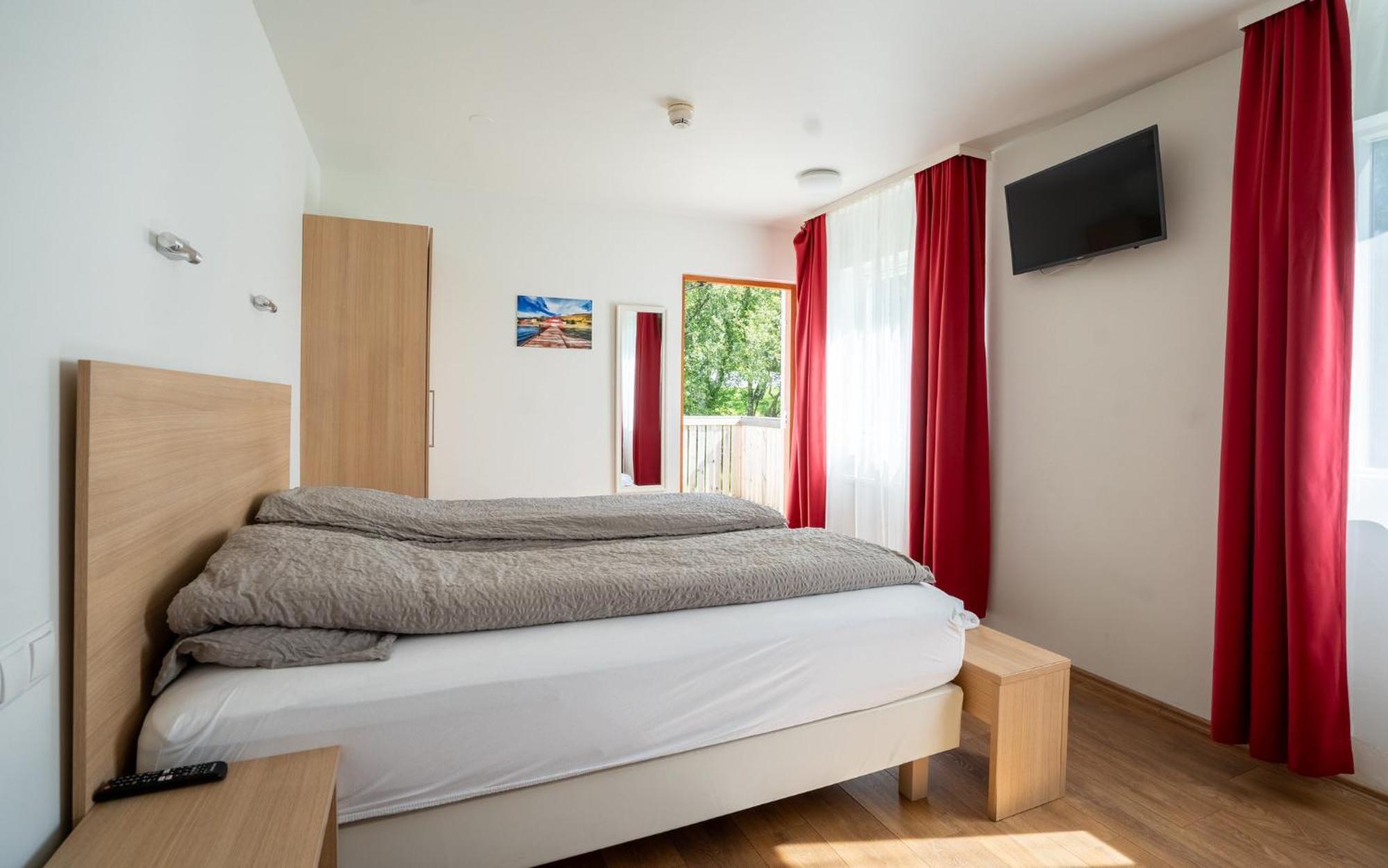 Hotel Eskifjoerthur Ngoại thất bức ảnh