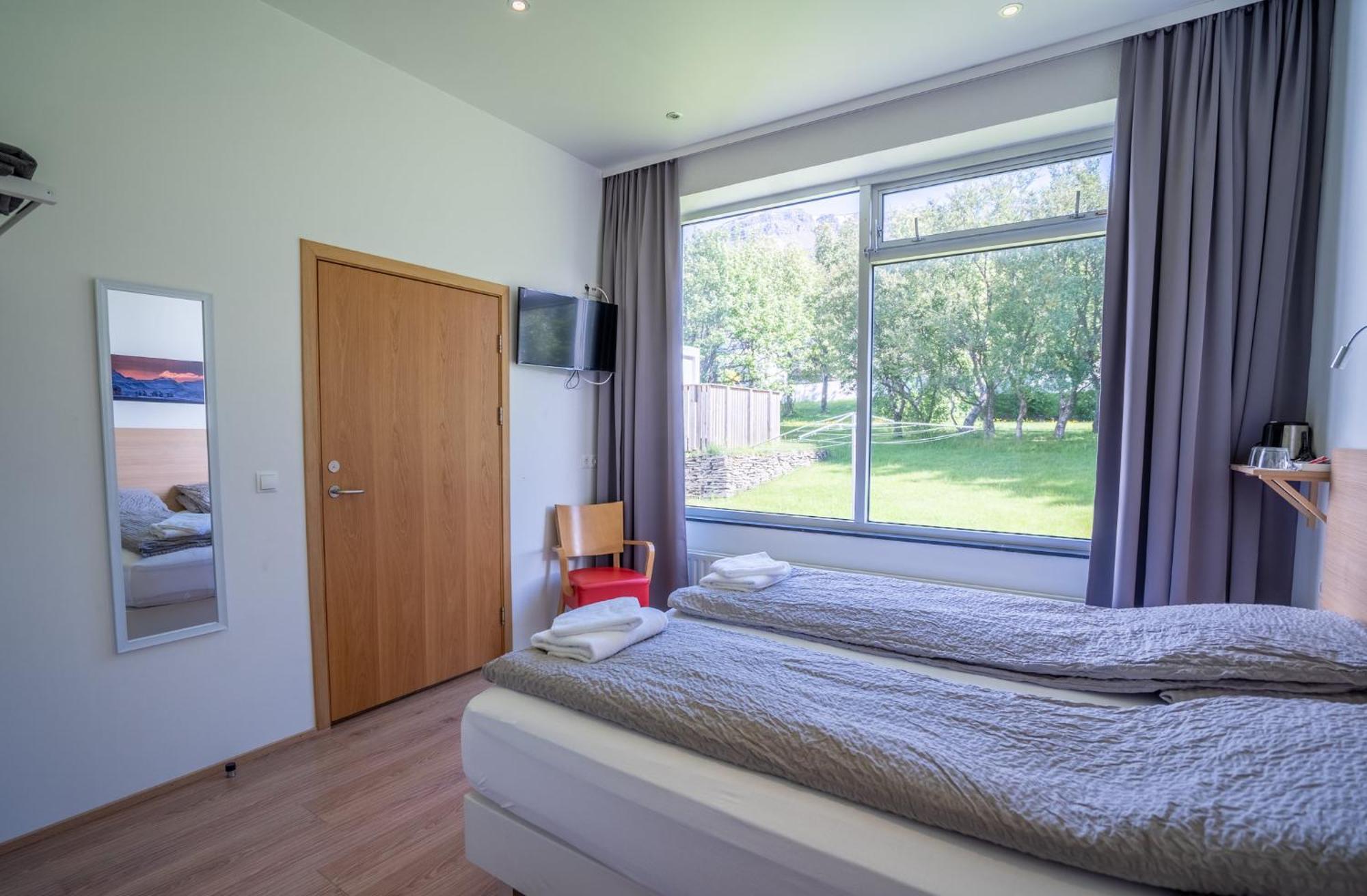 Hotel Eskifjoerthur Ngoại thất bức ảnh